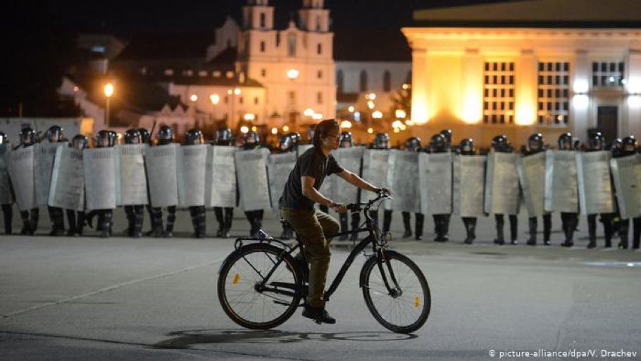 Byciclette et policiers