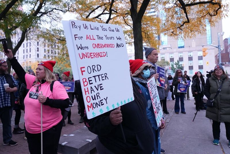 social-worker-strike